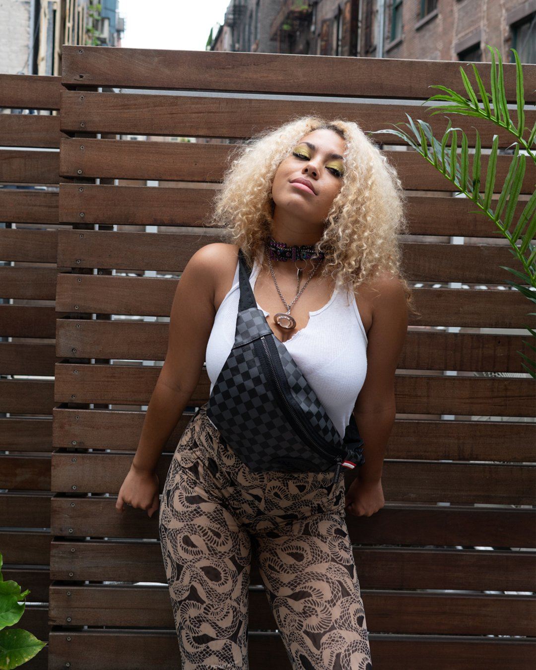 Henny Black Savvy Crossbody - Image 7