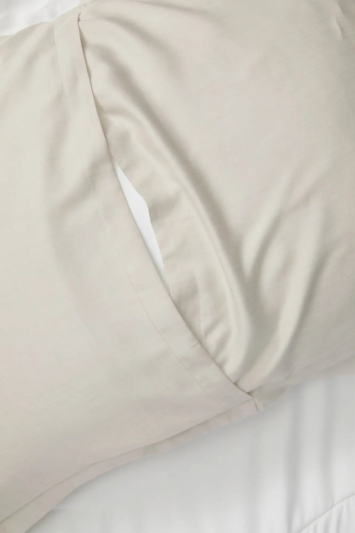 Breeze Shams - Image 24