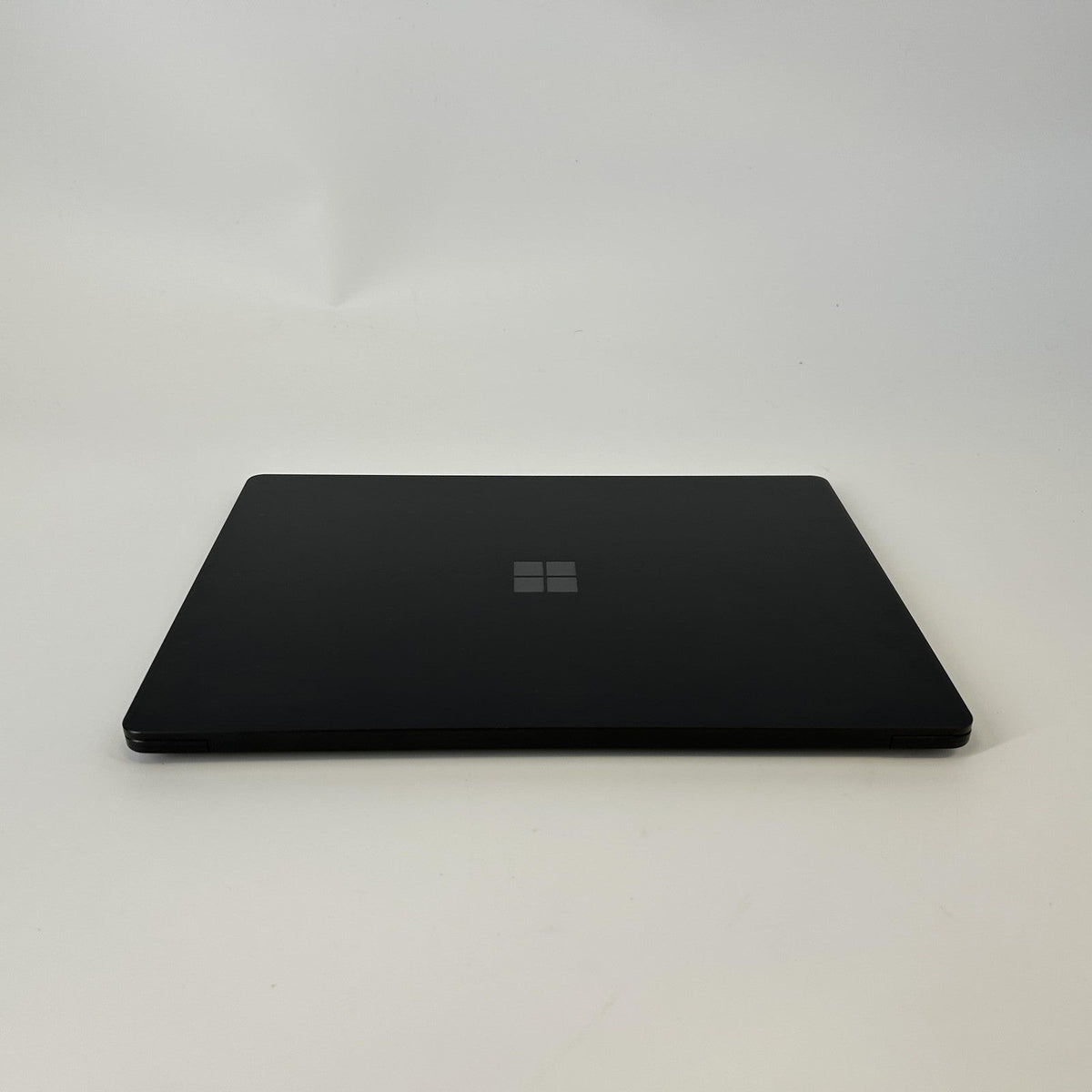 Microsoft Surface Laptop 5 13.5 Black 2.7 GHz Intel Core i7 12th Gen. 16GB RAM 512GB Solid State Drive - Image 6