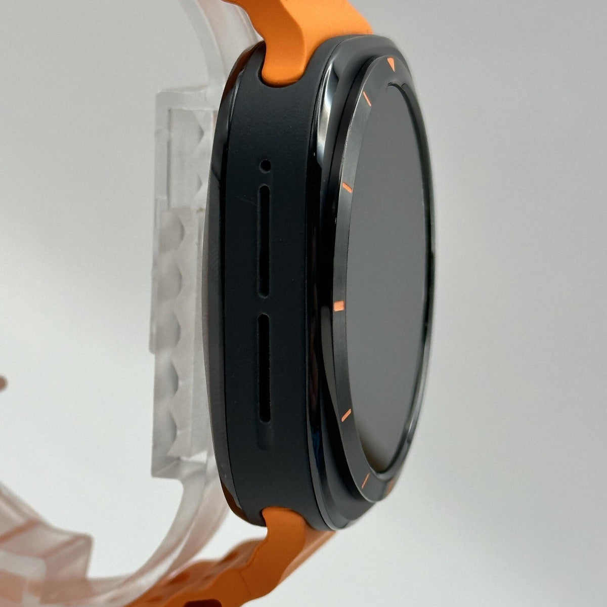 Samsung Galaxy Watch Ultra 47mm Gray Unlocked 32GB - Image 4