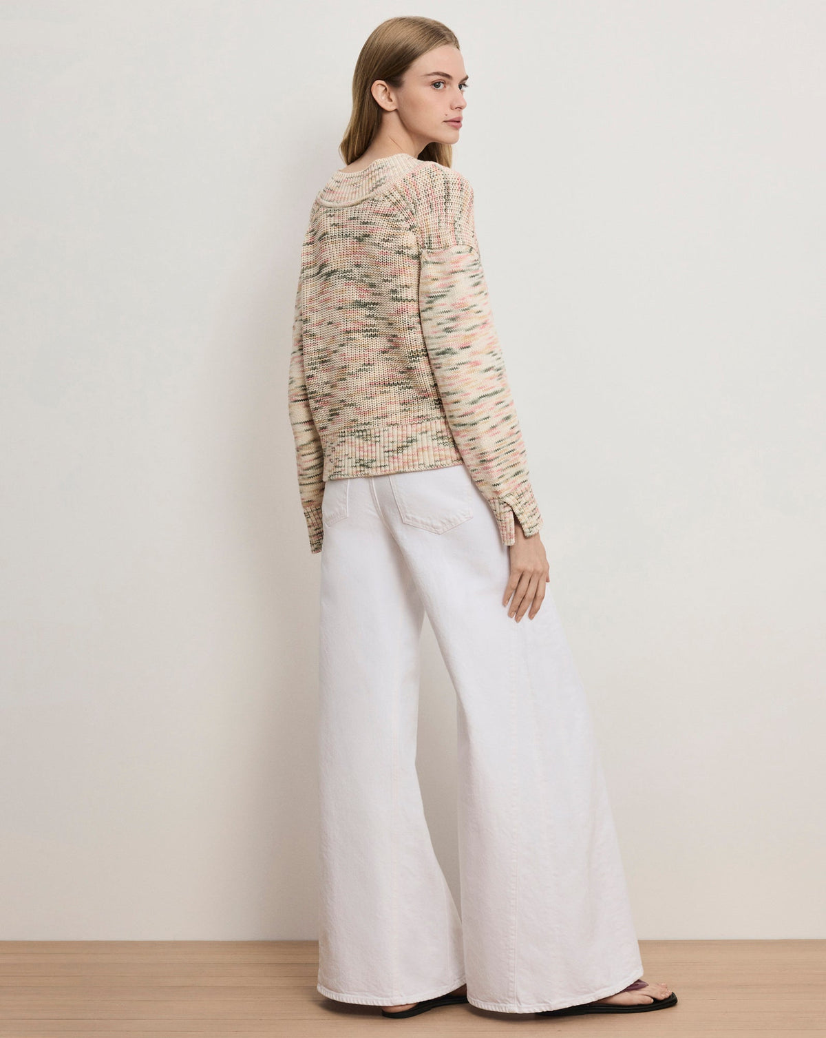Anola V-Neck Sweater - Image 4