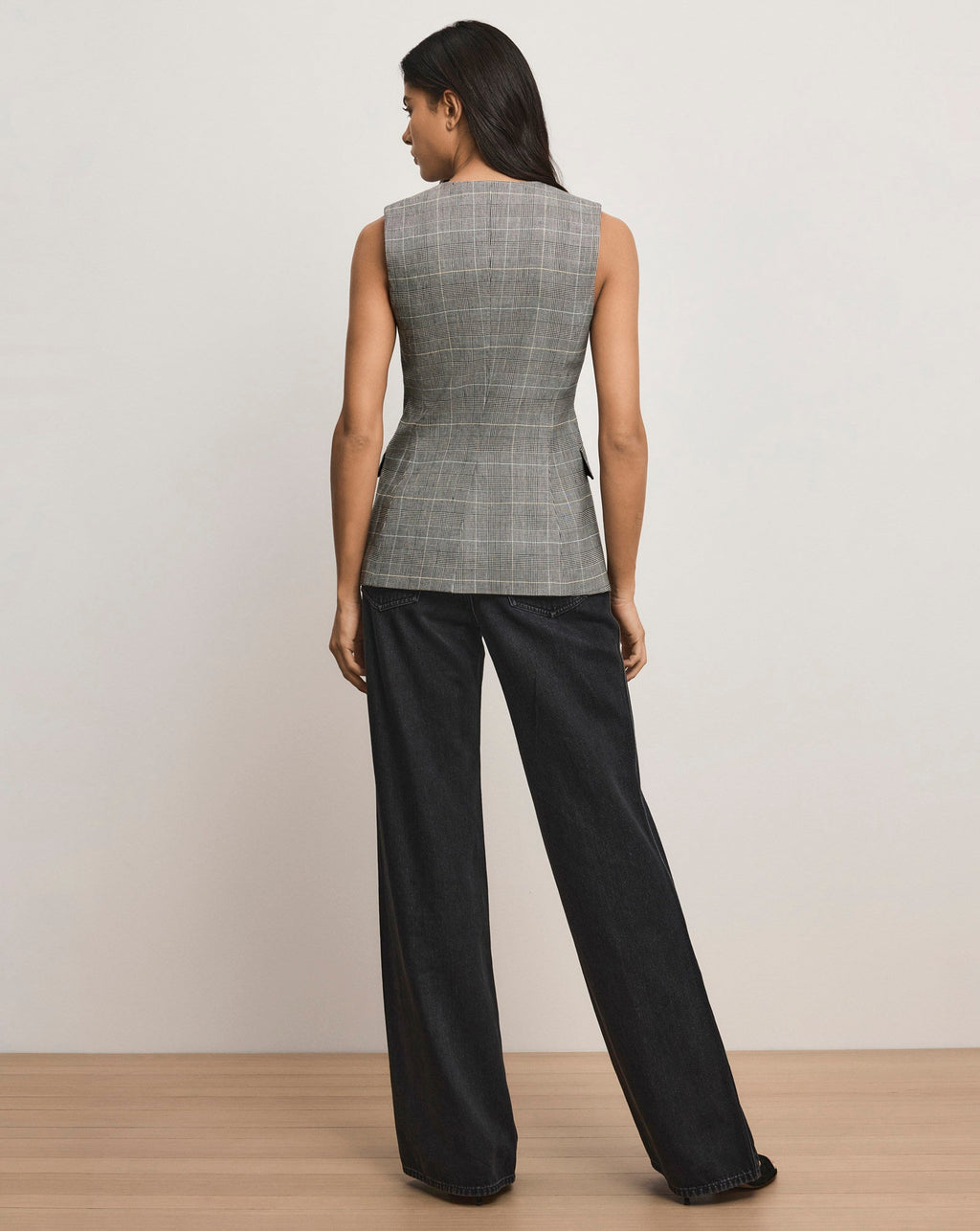 Lois Linen-Blend Vest - Image 4