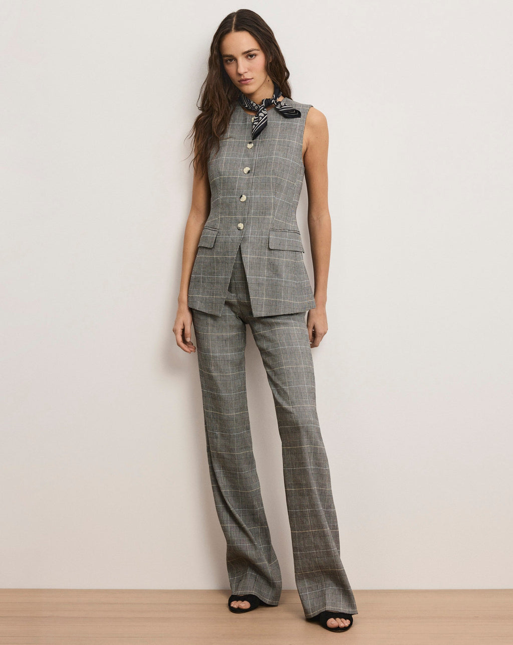 Lois Linen-Blend Vest - Image 5