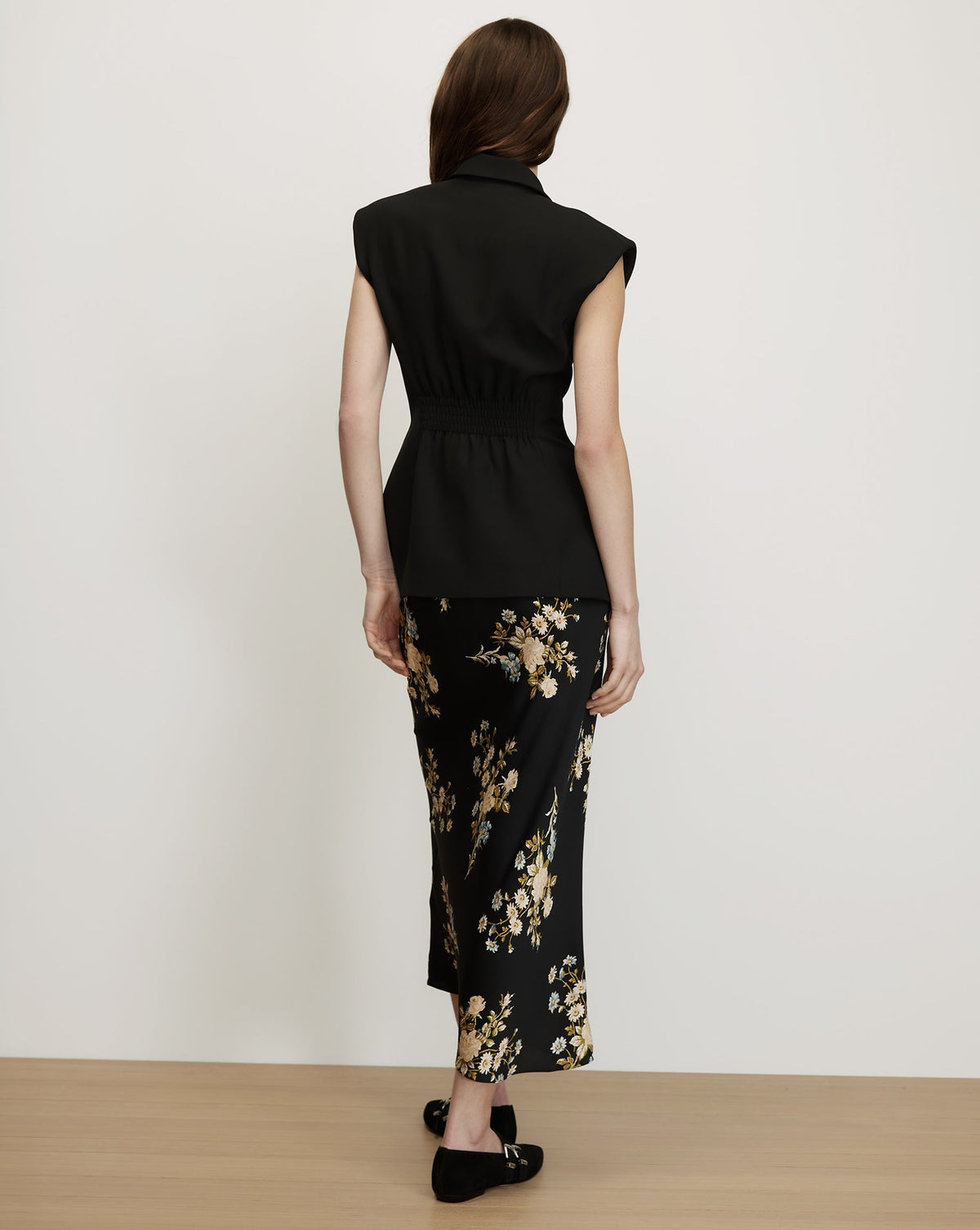 Sorenne Tailored Vest - Image 5