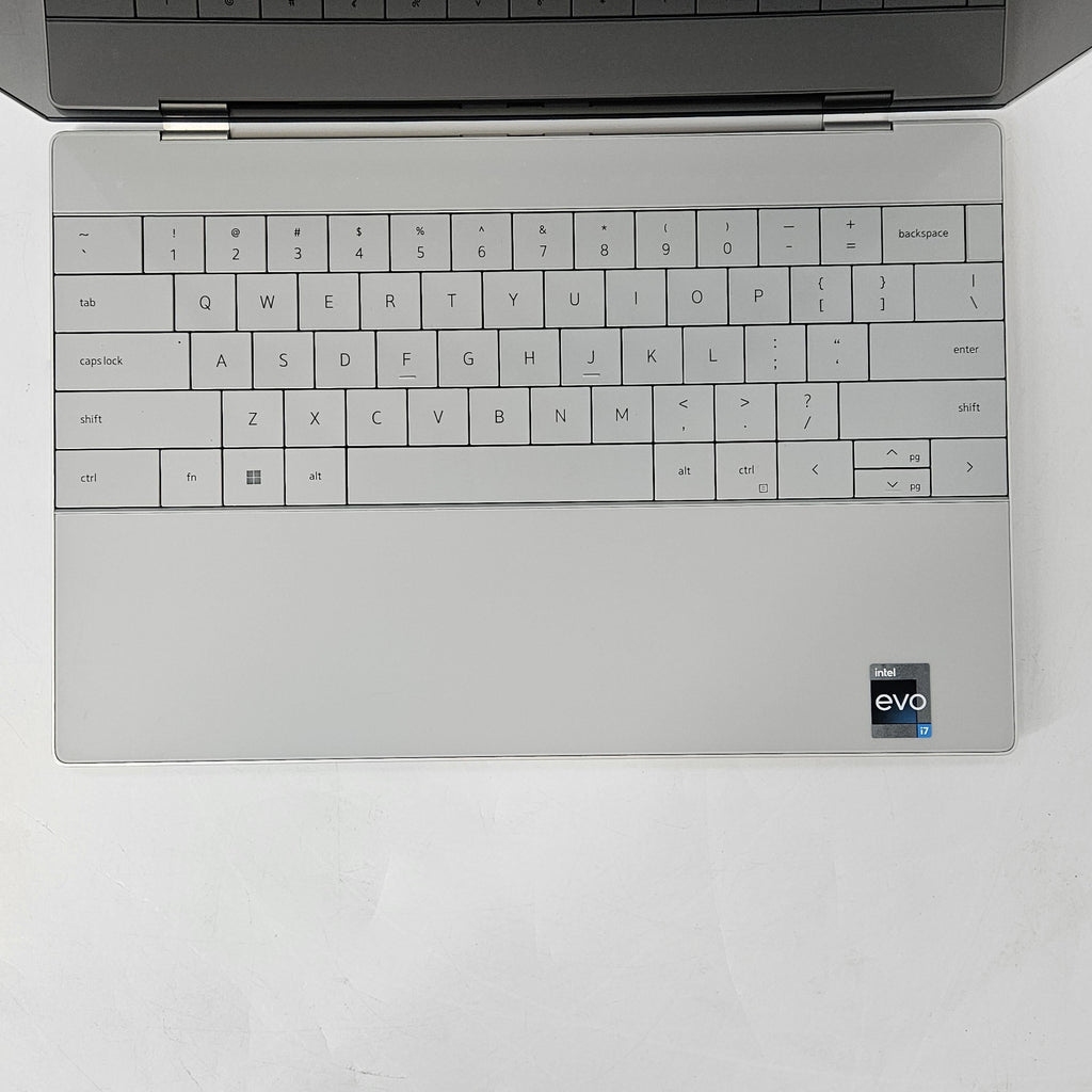 Dell XPS 13 Plus 9320 Silver 1.8 GHz Intel Core i7 12th Gen. 32GB RAM 512GB Solid State Drive - Image 2
