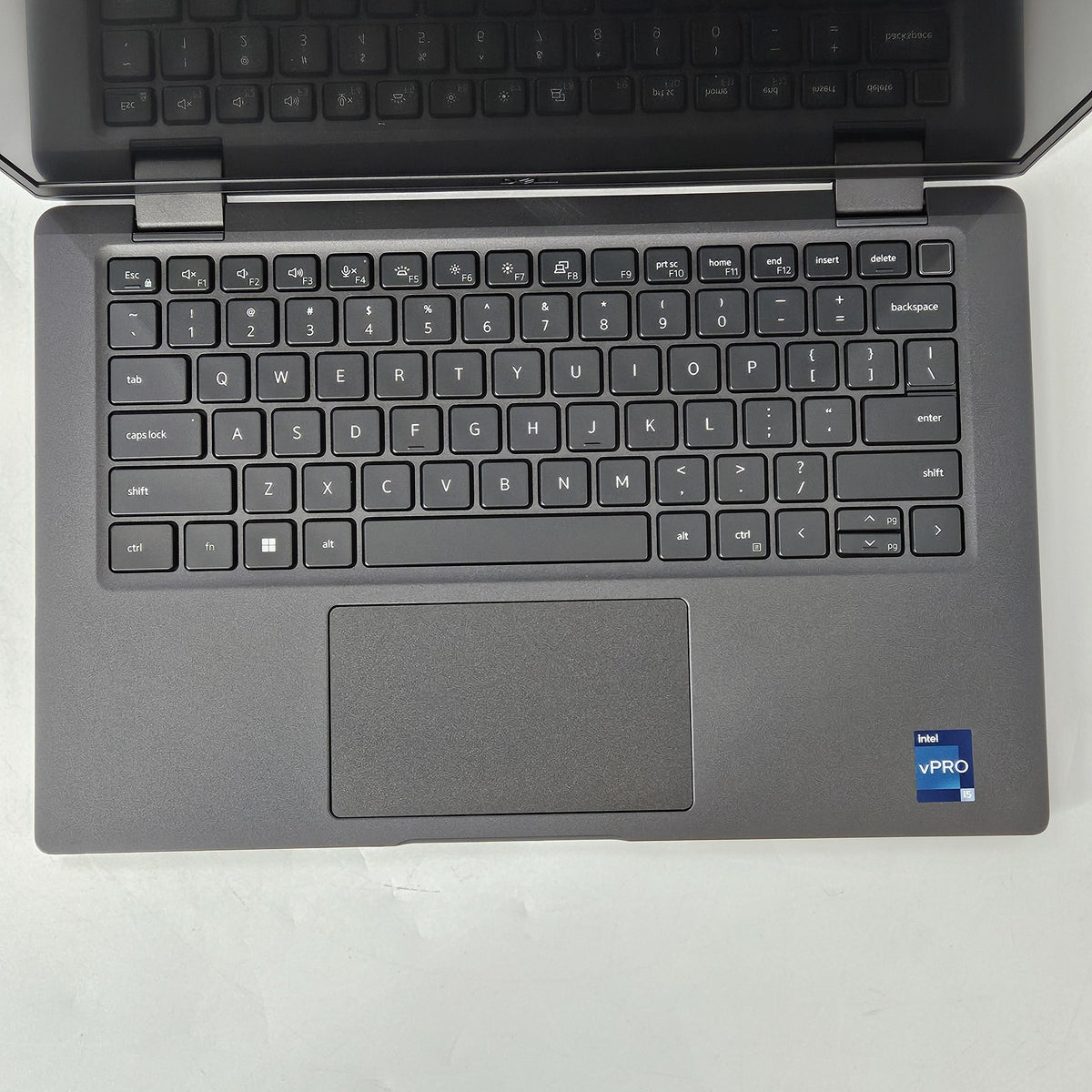 Dell Latitude 7430 14 Gray 1.6 GHz Intel Core i5 12th Gen. 16GB RAM 256GB Solid State Drive - Image 2