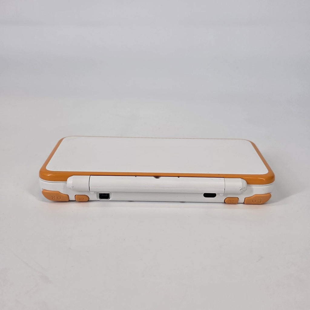 Nintendo New 2DS XL White + Orange White - Image 8