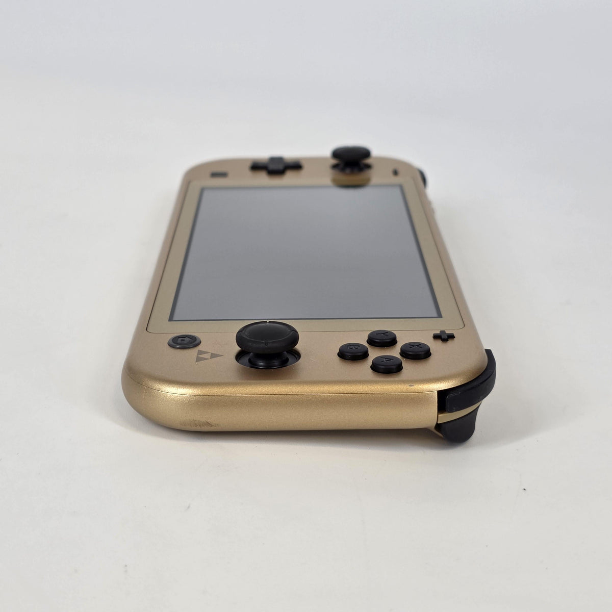 Nintendo Switch Lite Hyrule Edition Gold 32GB - Image 7