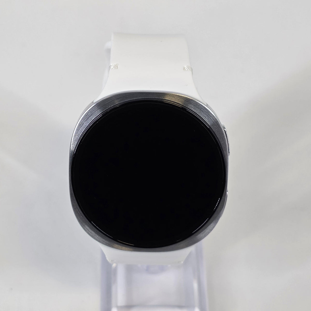 Samsung Galaxy Watch8 44mm Silver Unlocked 32GB - Image 2