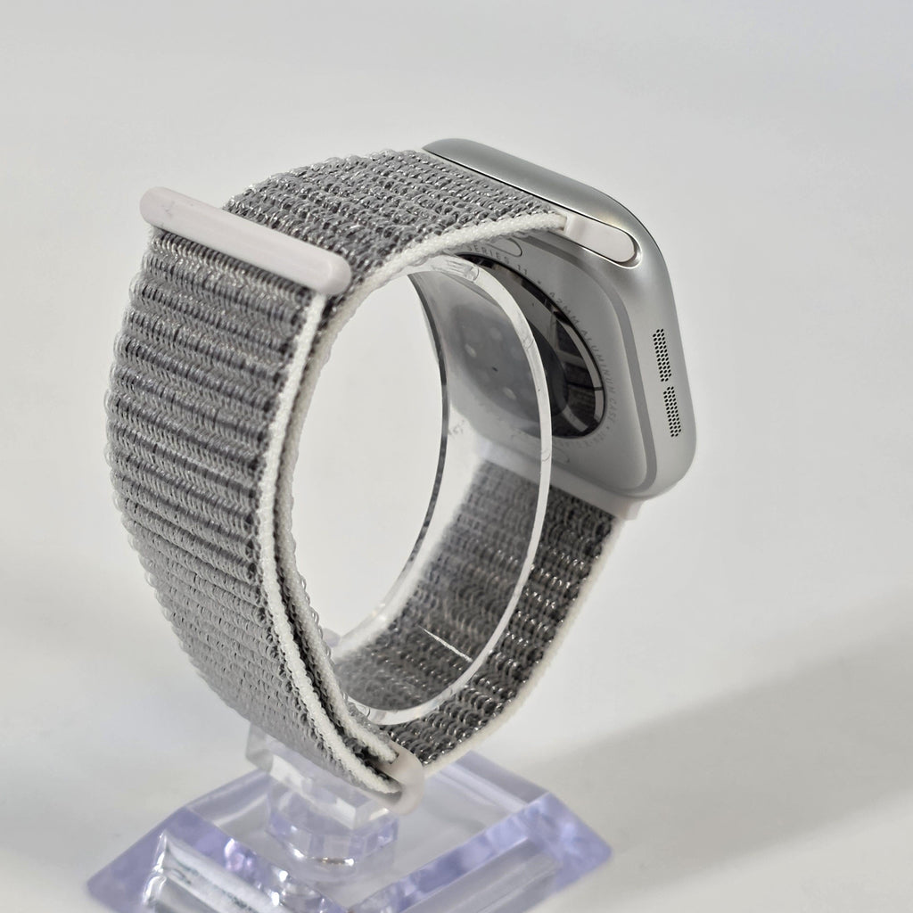 Apple Watch (Series 11) 42mm Silver Unlocked 64GB - Image 4