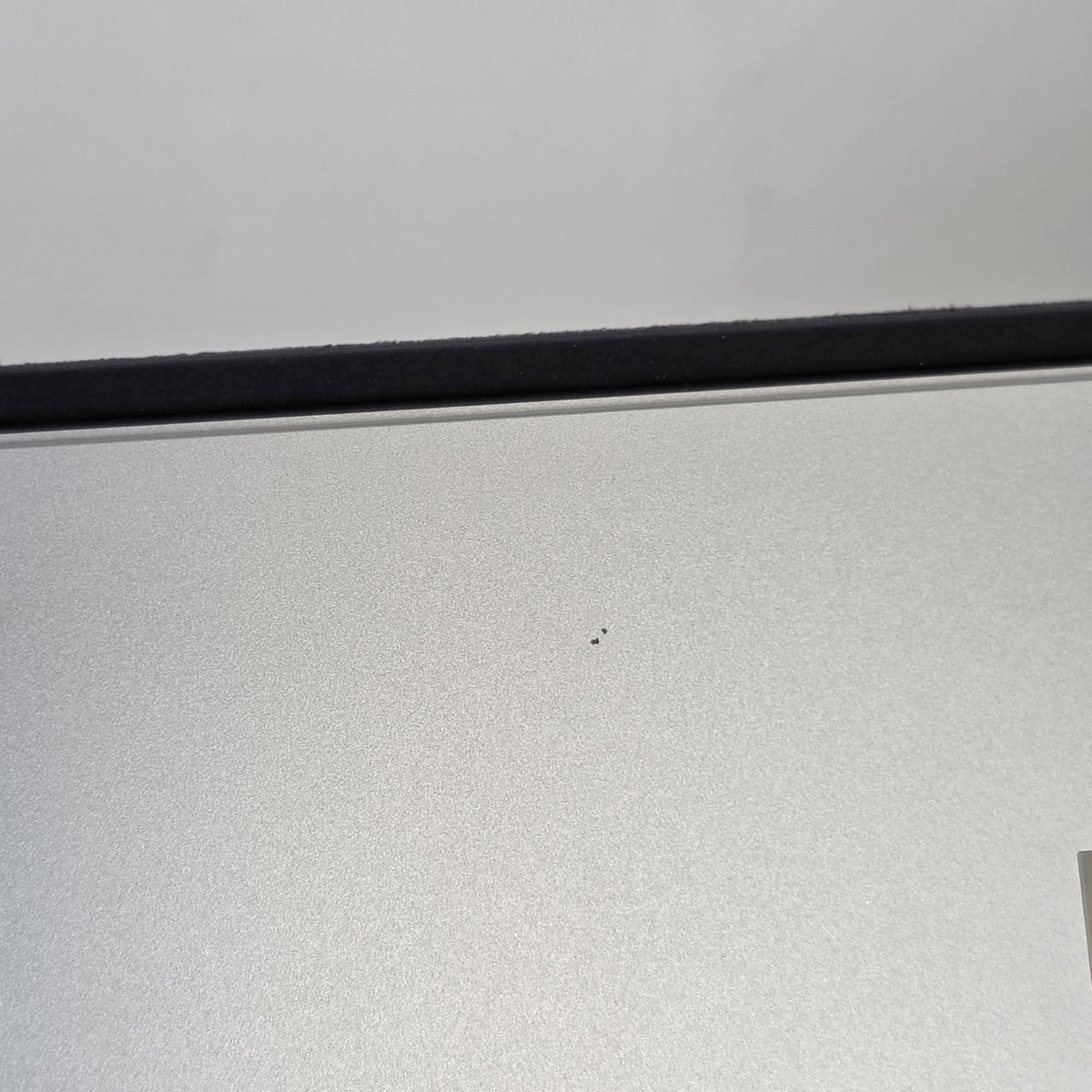 Microsoft Surface Pro 8 13 Silver WiFi 2.6 GHz Intel Core i5 11th Gen. 16GB RAM 256GB Solid State Drive - Image 12