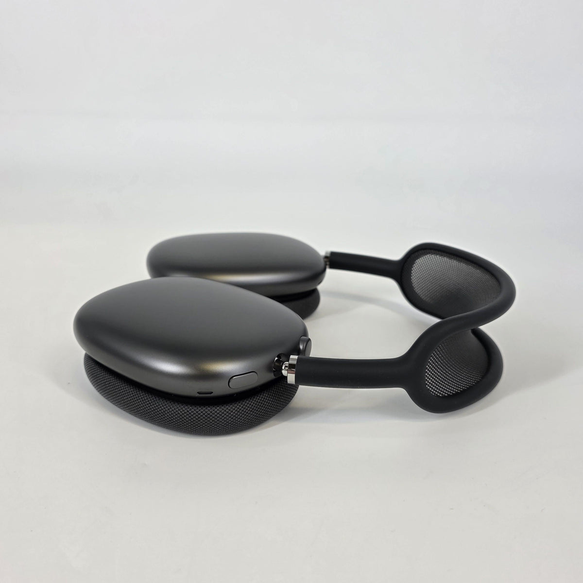 Apple AirPods Max Lightning Black - Image 15