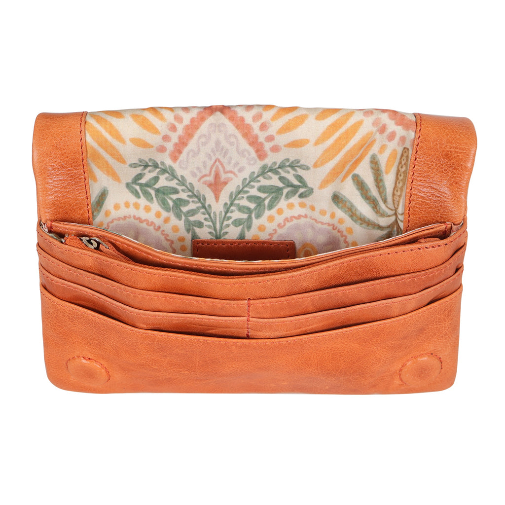 Terry Crackled Napa Leather Wallet - Image 28