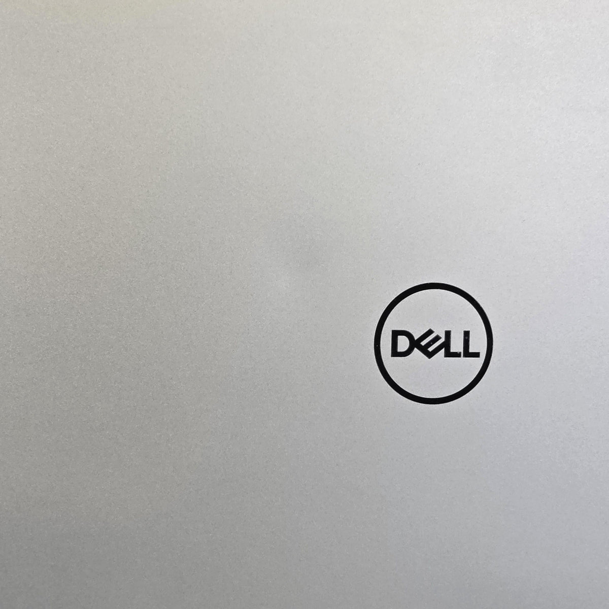 Dell XPS 17 9710 Silver 2.5 GHz Intel Core i9 11th Gen. 64GB RAM 1TB Solid State Drive NVIDIA GeForce RTX 3060 6 - Image 11