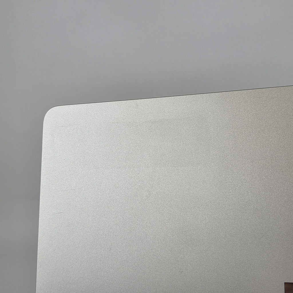 Microsoft Surface Laptop 7 13.8 Platinum WiFi 3.4 GHz Qualcomm Snapdragon X Elite 16GB RAM 1TB Solid State Drive - Image 25