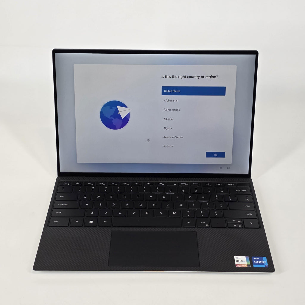 Dell XPS 13 9310 Silver 2.8 GHz Intel Core i7 11th Gen. 32GB RAM 1TB Solid State Drive