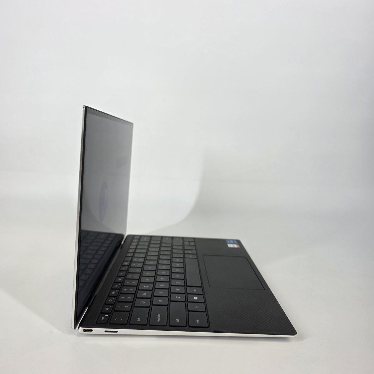 Dell XPS 13 9310 Silver 2.8 GHz Intel Core i7 11th Gen. 32GB RAM 1TB Solid State Drive - Image 3