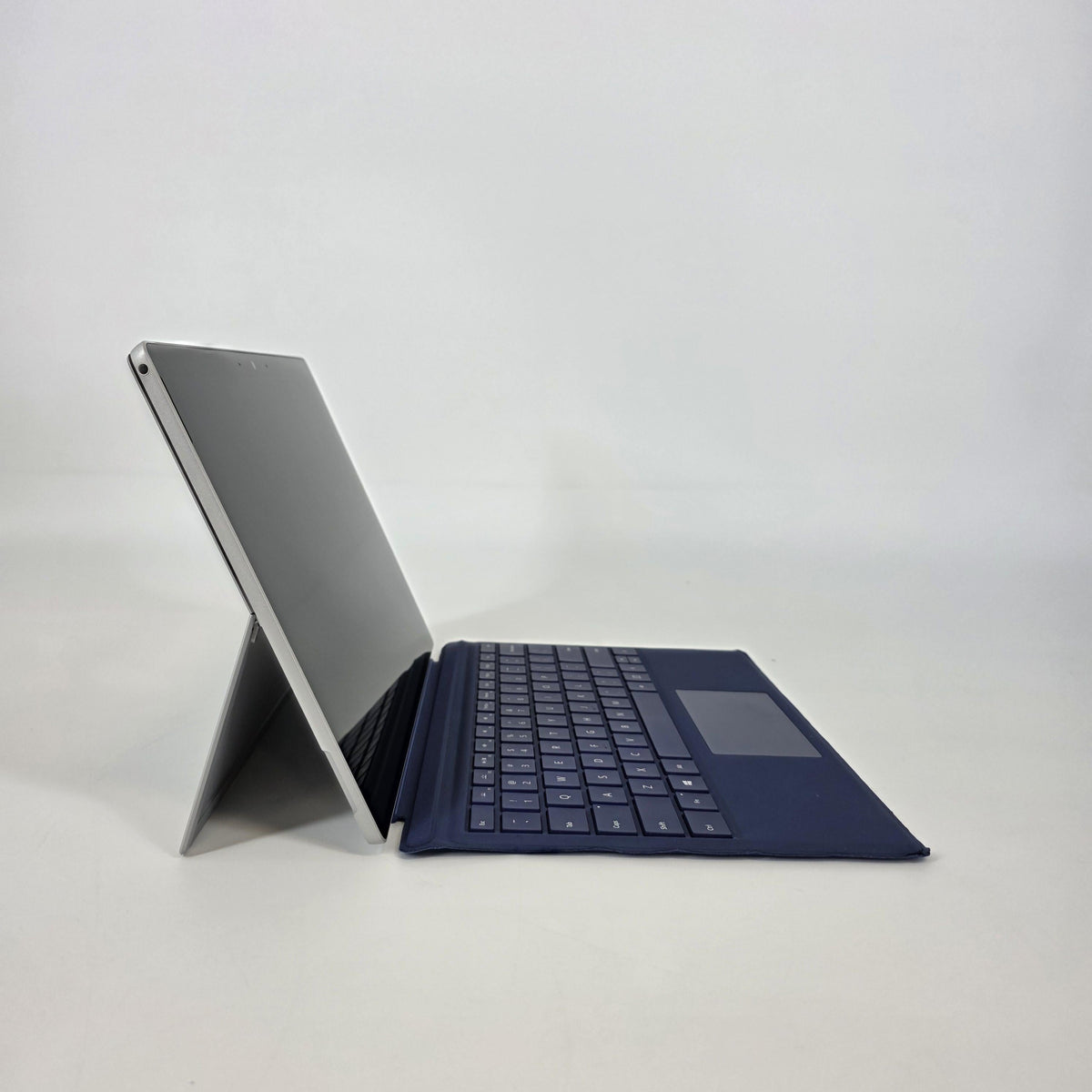 Microsoft Surface Pro 7 12.3 Silver WiFi 1.3 GHz Intel Core i7 10th Gen. 16GB RAM 512GB Solid State Drive - Image 3