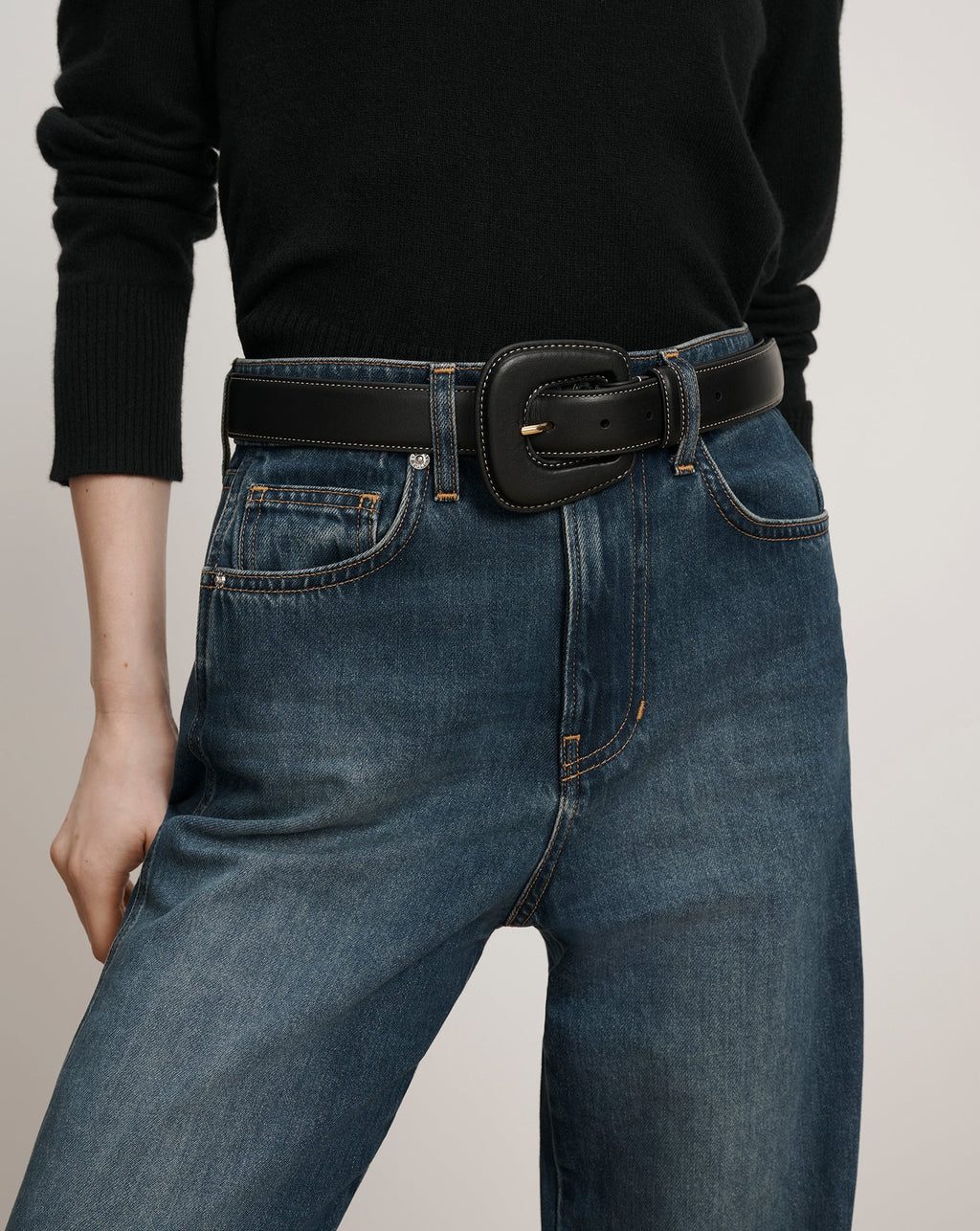 Elsy Leather-Buckle Belt - Image 2