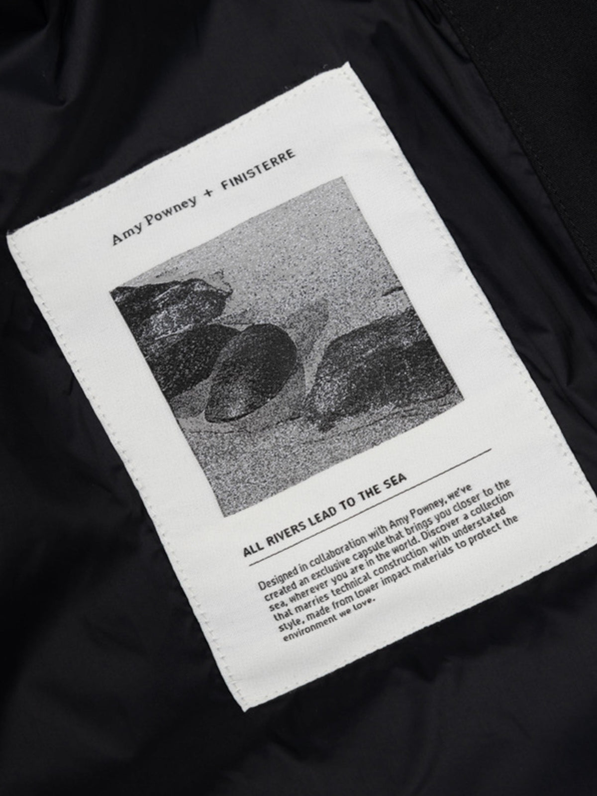 Women's Amy Powney + Finisterre Longline Waterproof Jacket - Image 6