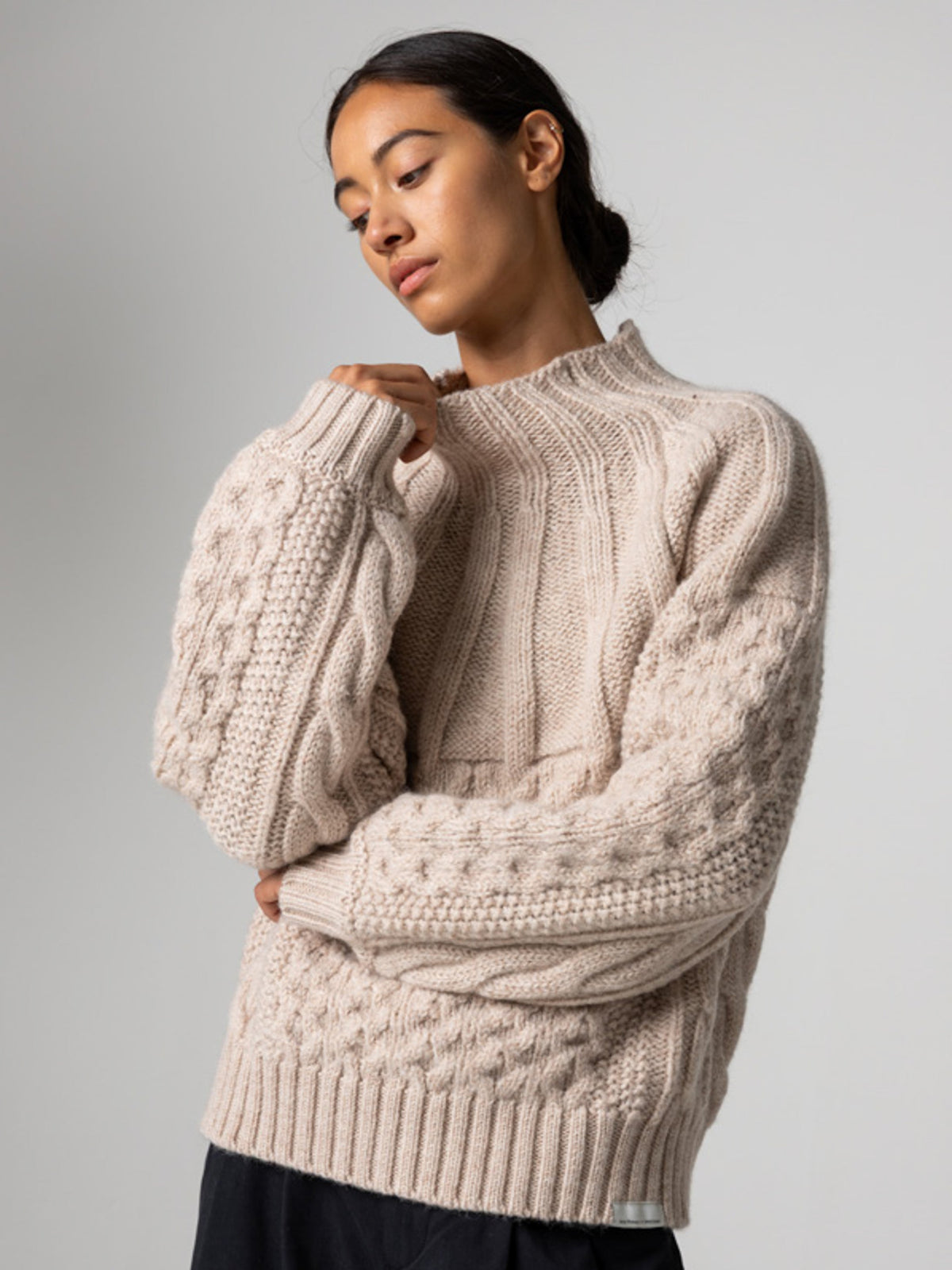Women's Amy Powney + Finisterre Aran Knit Jumper - Image 3