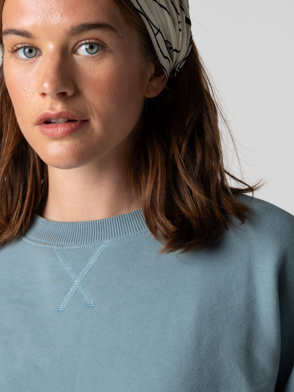 Women's Awen Crew Sweatshirt - Image 6