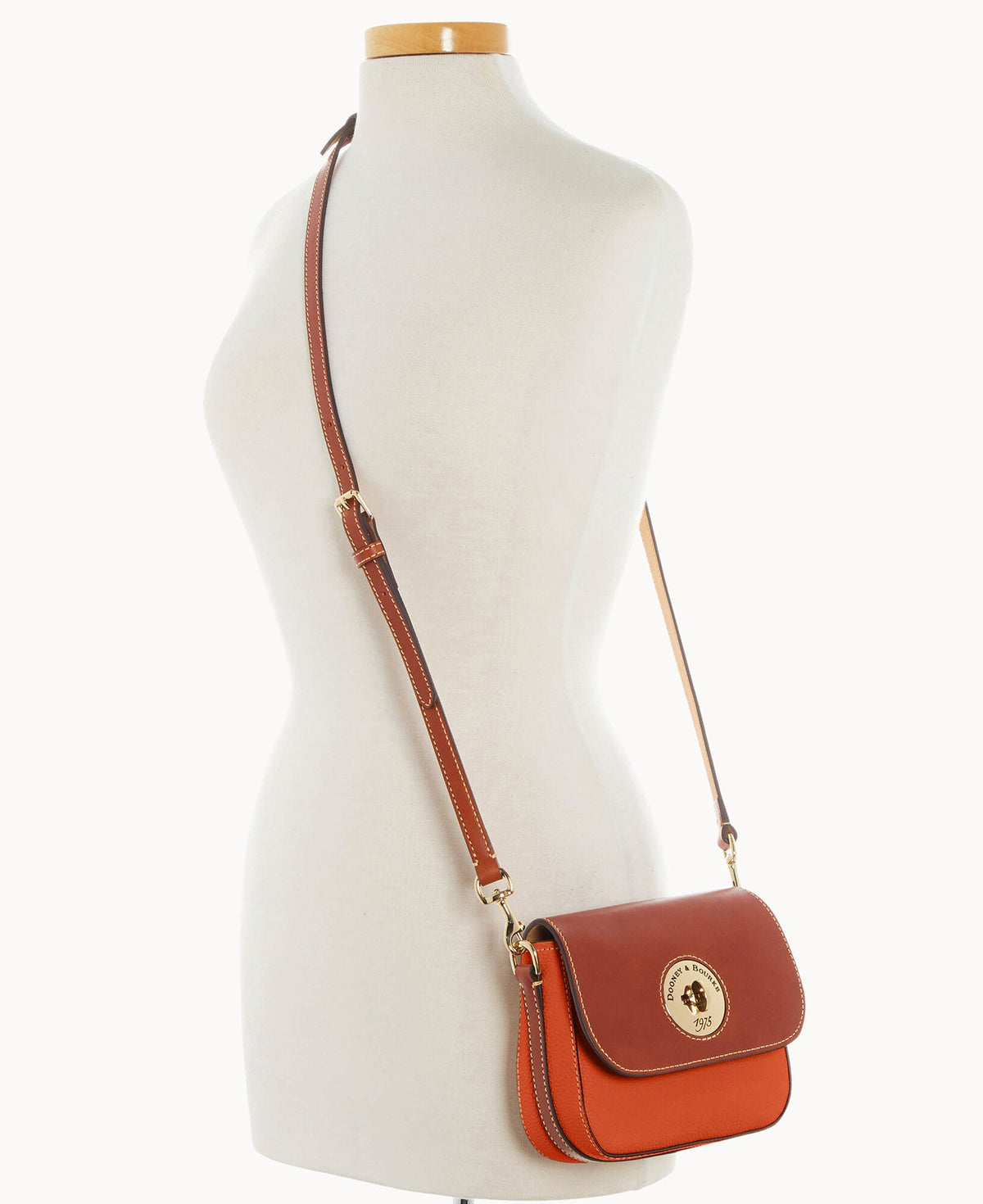Pebble Turnlock Flap Saddle - Image 70