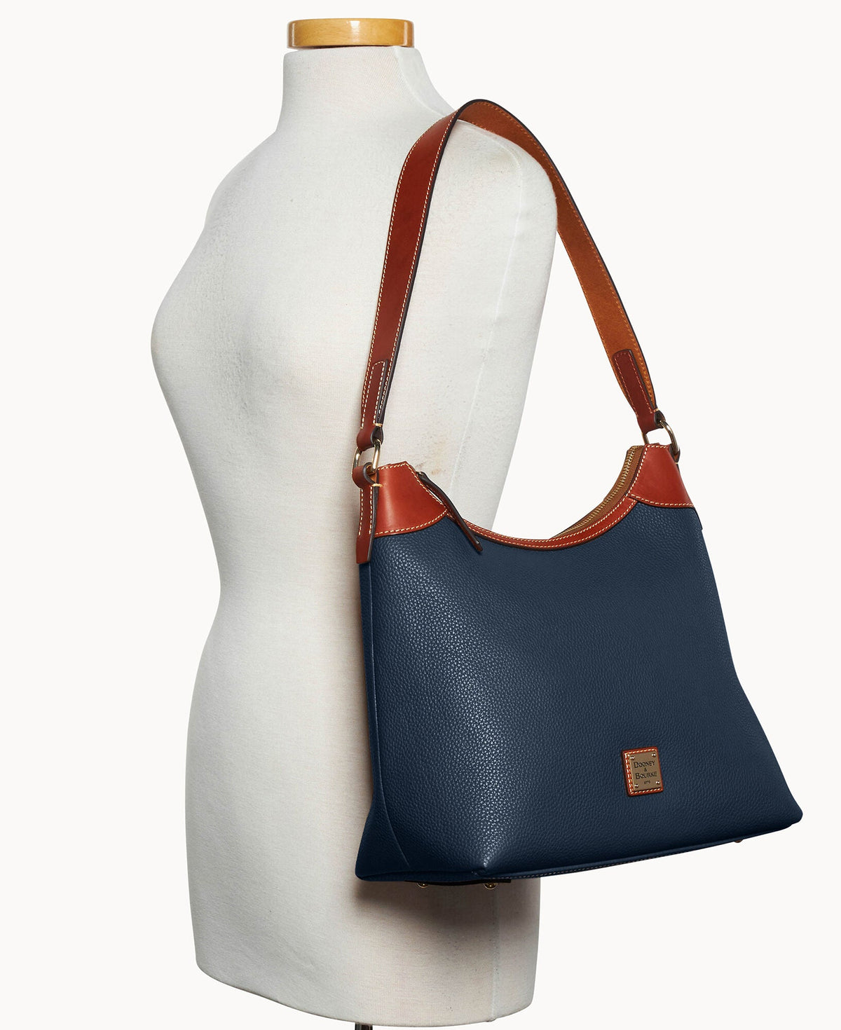 Pebble Grain Hobo - Image 40