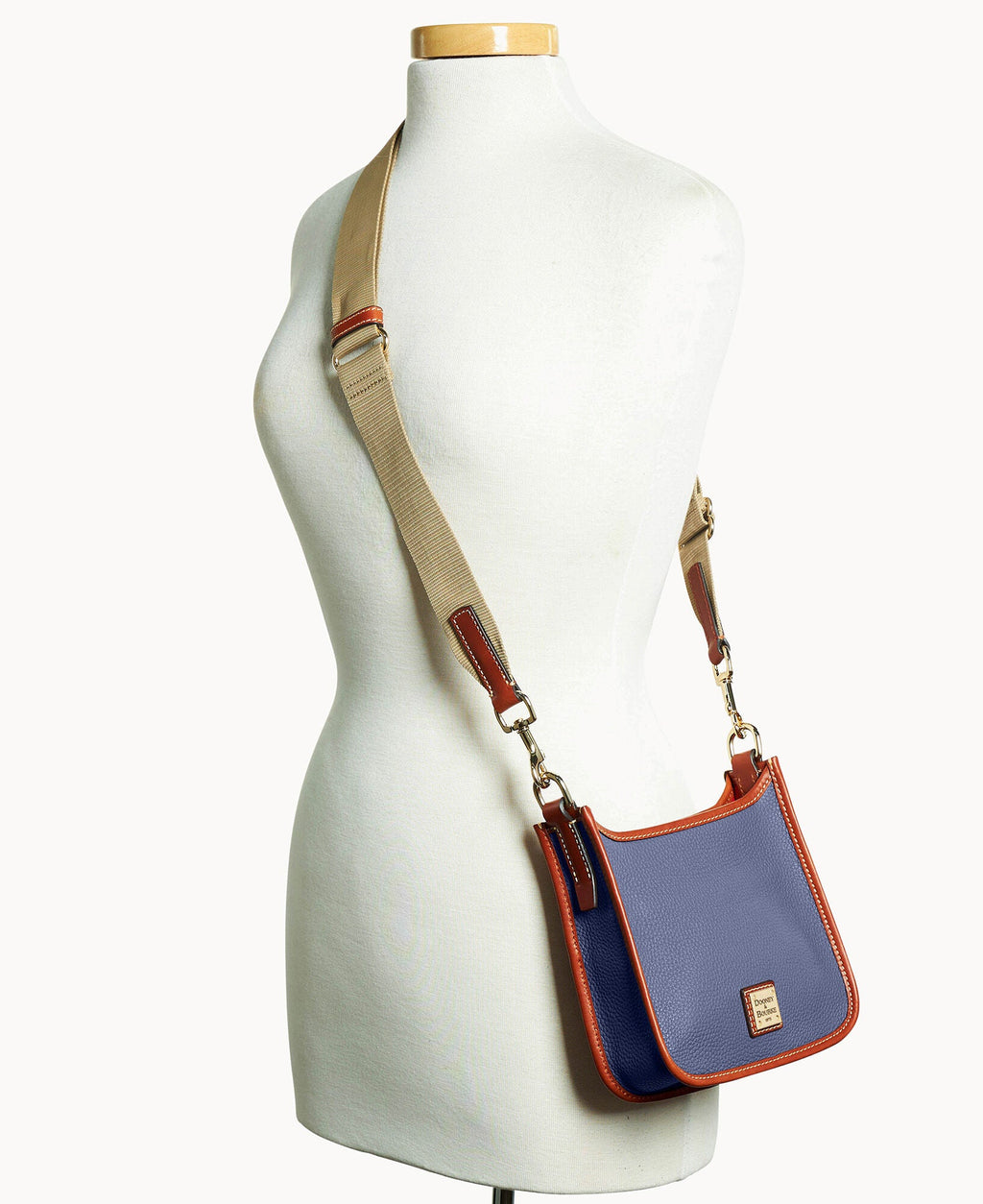 Pebble Grain Small Messenger - Image 20