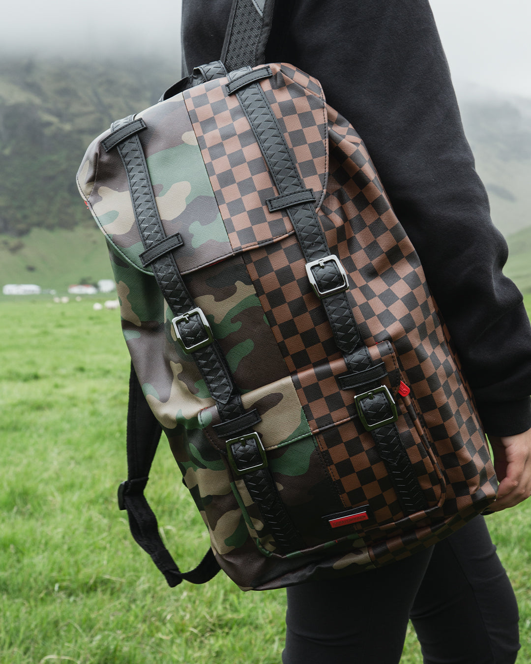 Jungle Paris Hills Backpack - Image 13
