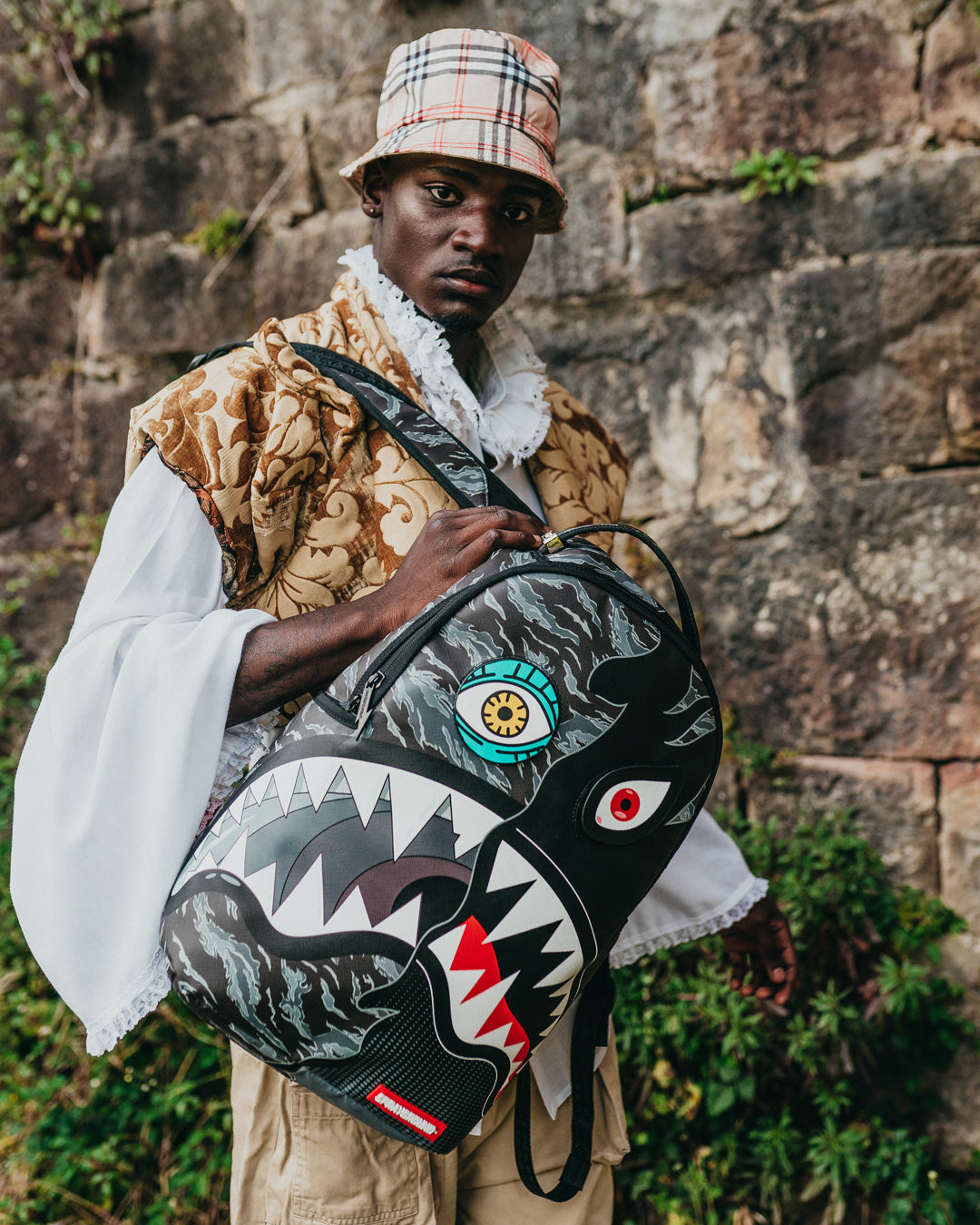 Dazed and Shark Backpack (Dlxv) - Image 4