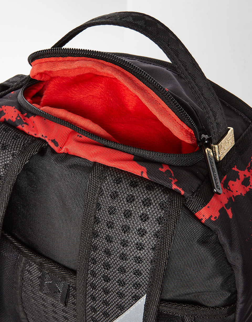 Venom: Shark Backpack - Image 7