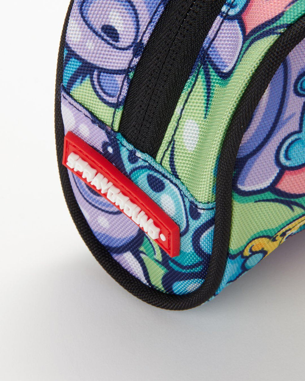 Yummy Gummy Lips Pouch - Image 5