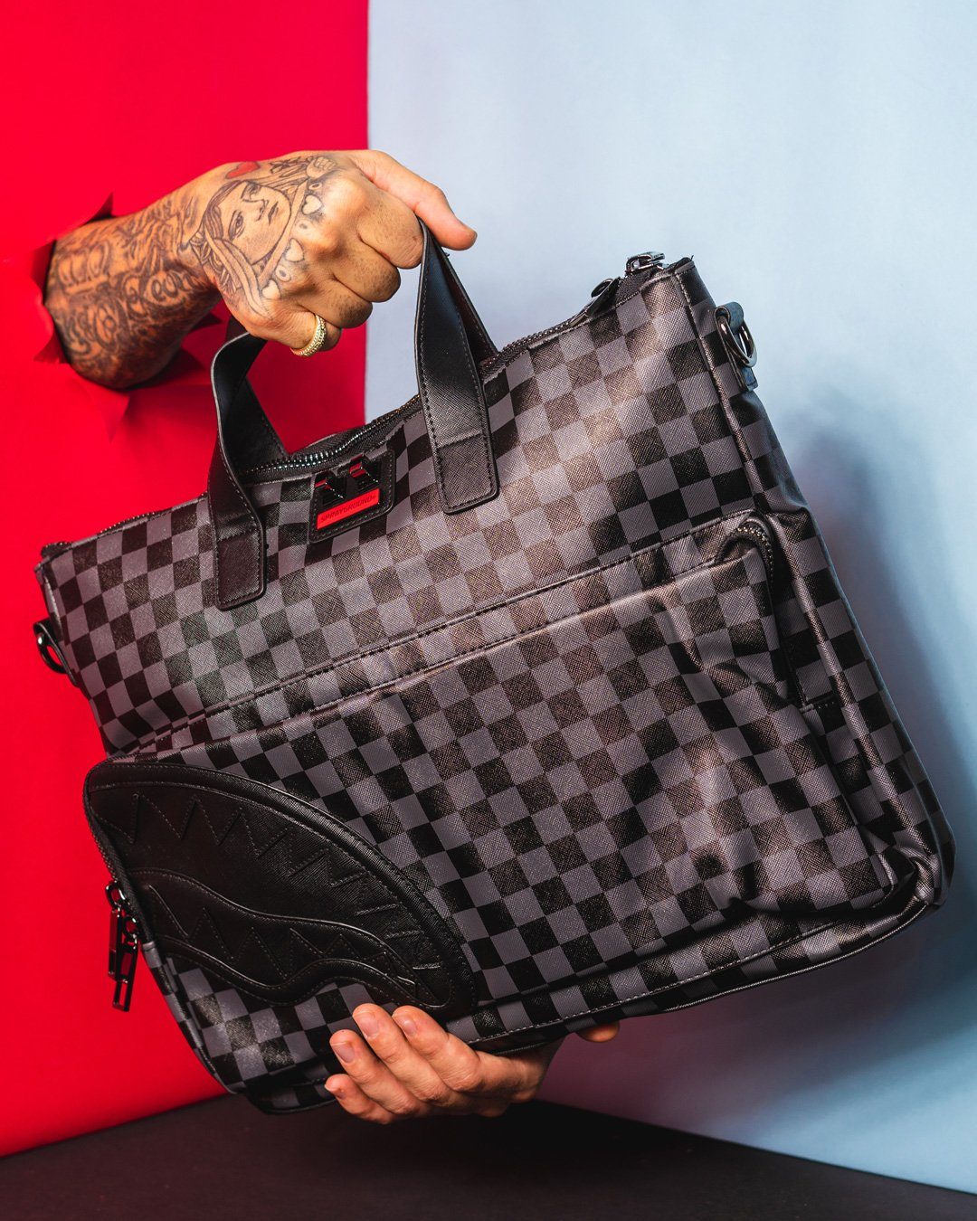 Henny Black Travel Case - Image 2
