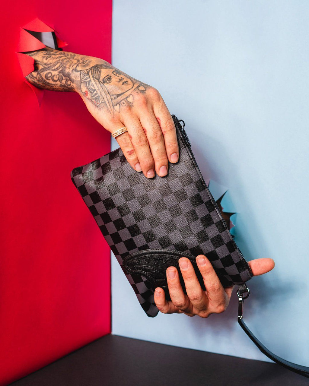 Henny Black Crossover Clutch - Image 2