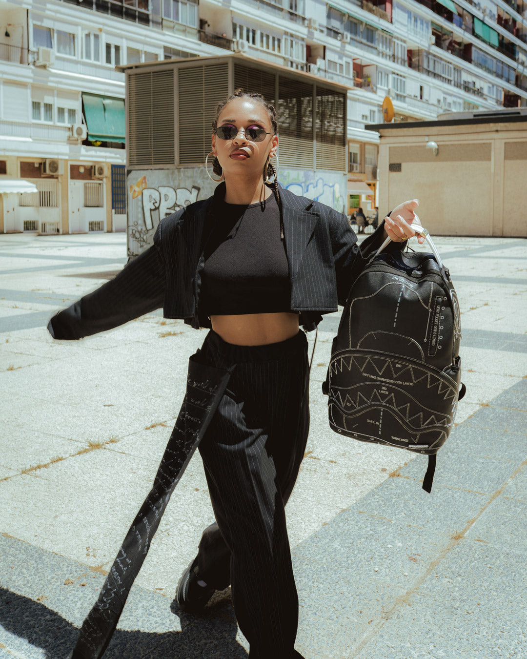 High Tech Backpack (Dlxv) - Image 4