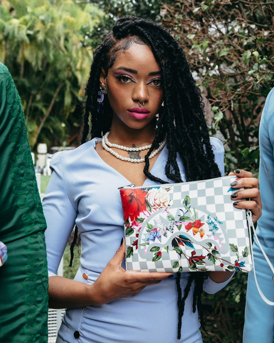Jardin Du Palais Crossover Clutch - Image 8