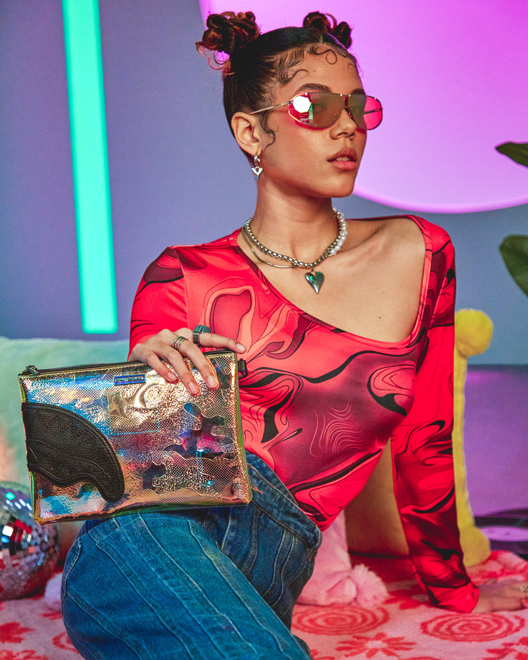 Magic City Crossover Clutch - Image 2