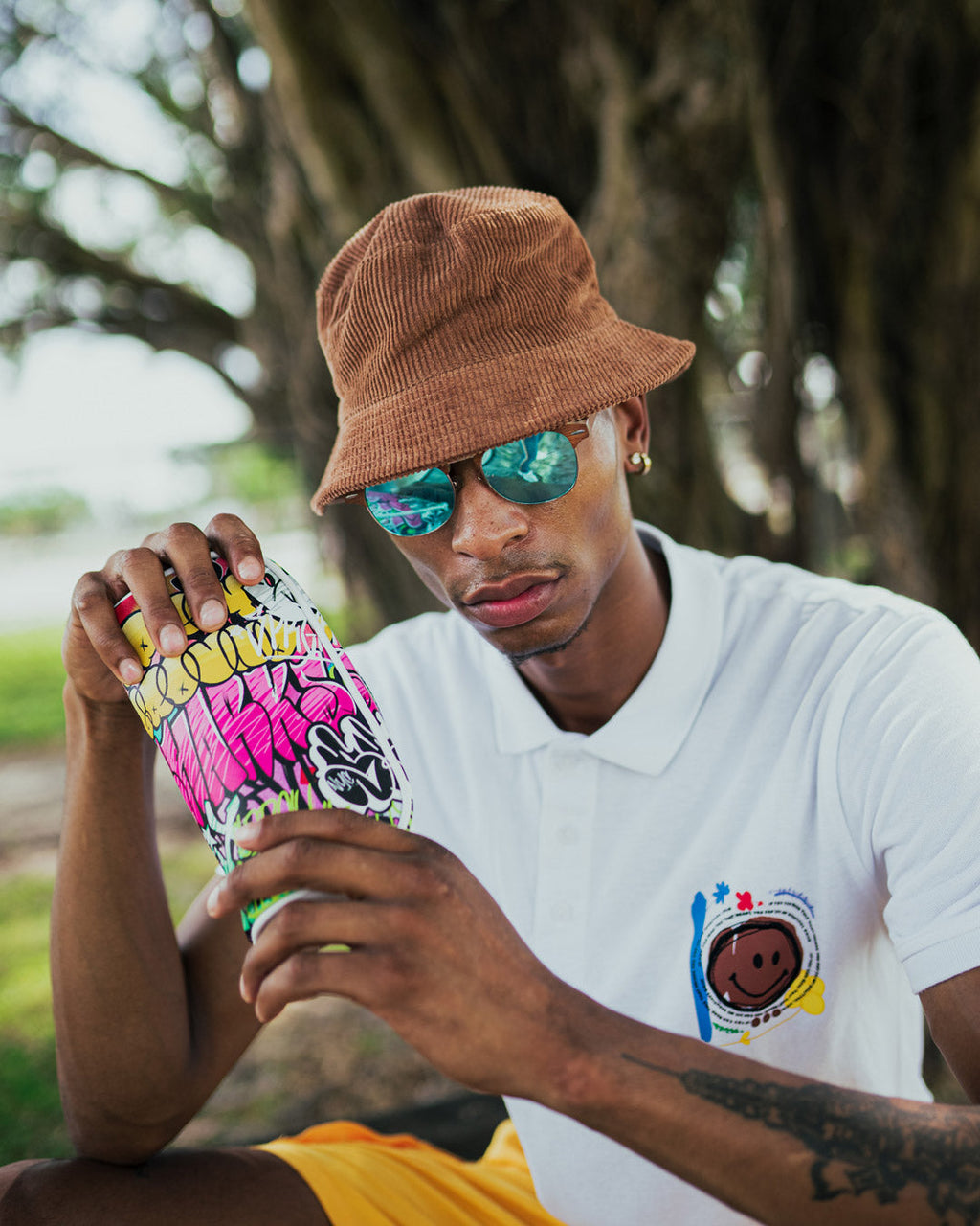 Half Graff Pouch - Image 4