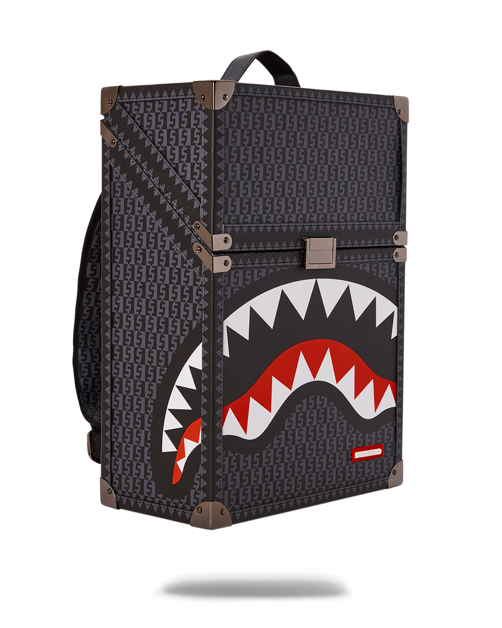 Spraygatti Revv Chaturanga Shark 1900 Backpack - Image 3