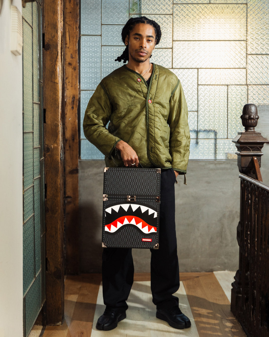 Spraygatti Revv Chaturanga Shark 1900 Backpack - Image 10