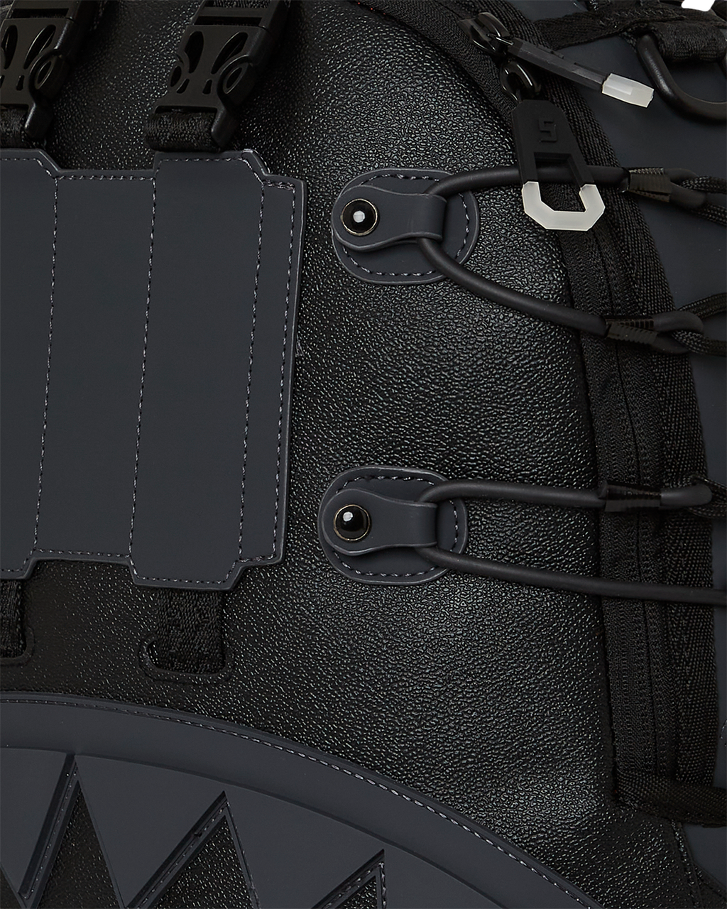 The Vault Backpack (Dlxv) - Image 10