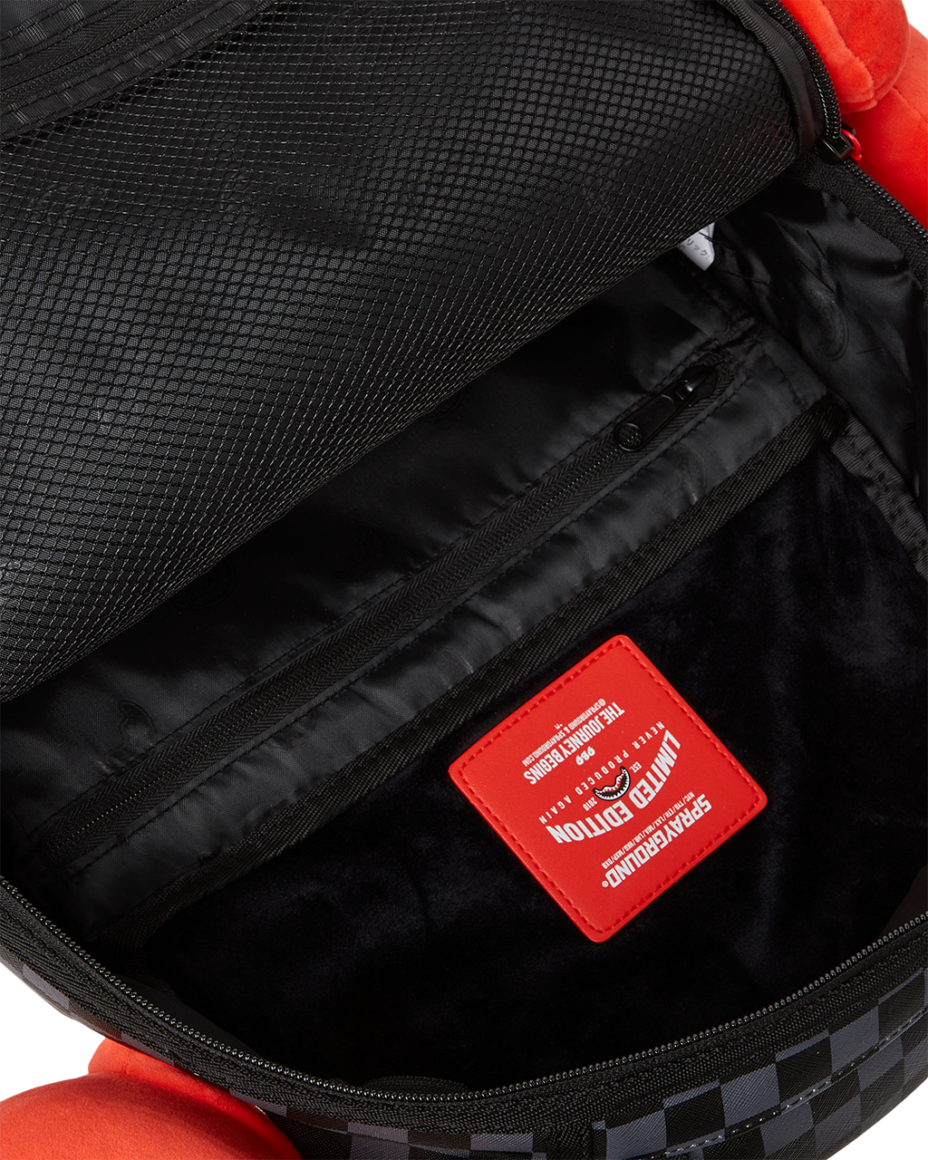 Diablo Plush Wraparound Backpack (Dlxv) - Image 12