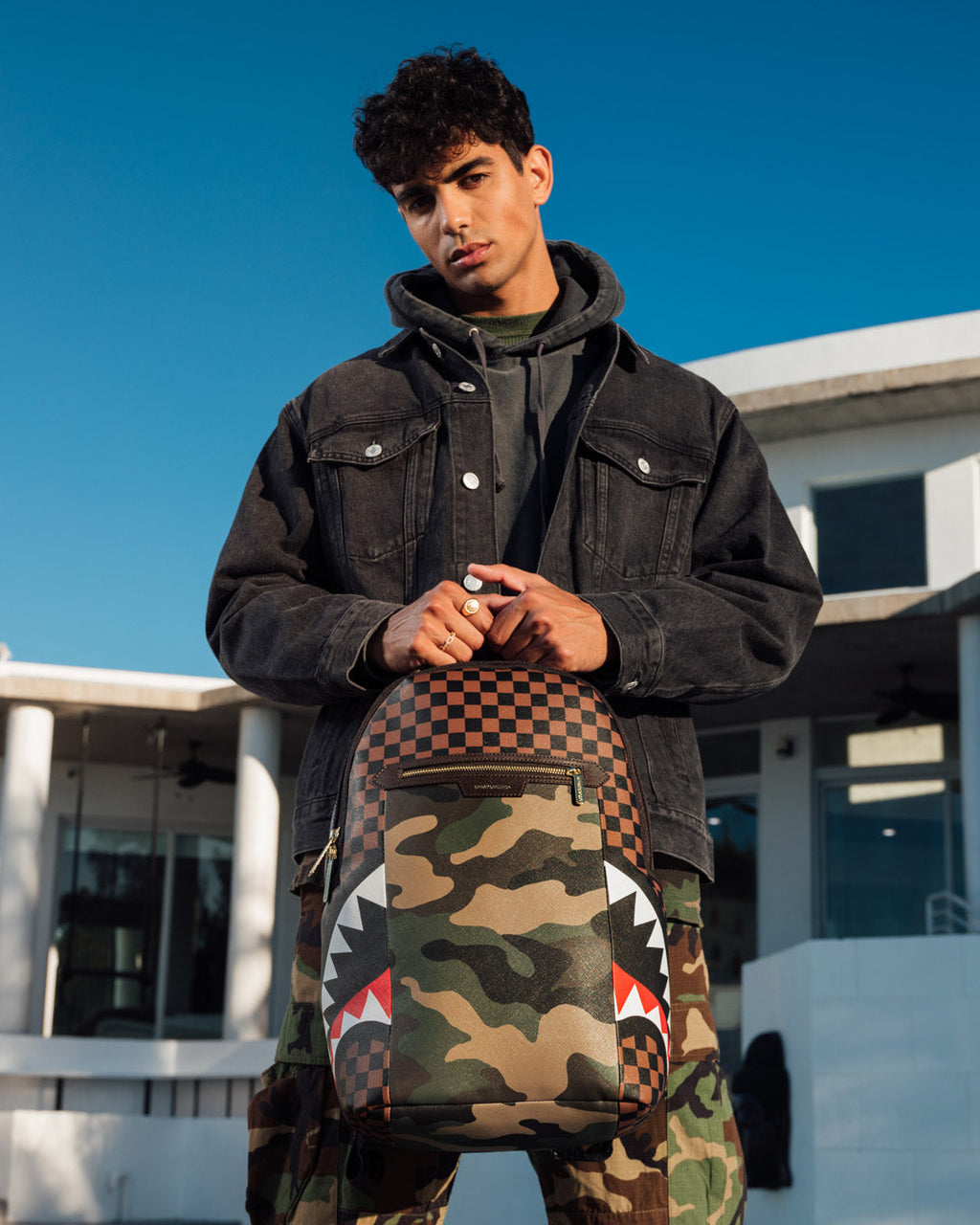 Exterior Gold Zip Pocket Sharks in Paris Backpack (Dlxv) - Image 2