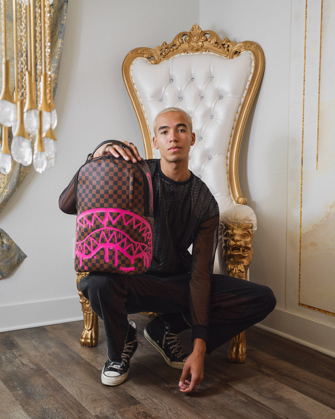 The Artists Touch Backpack (Dlxv) - Image 10