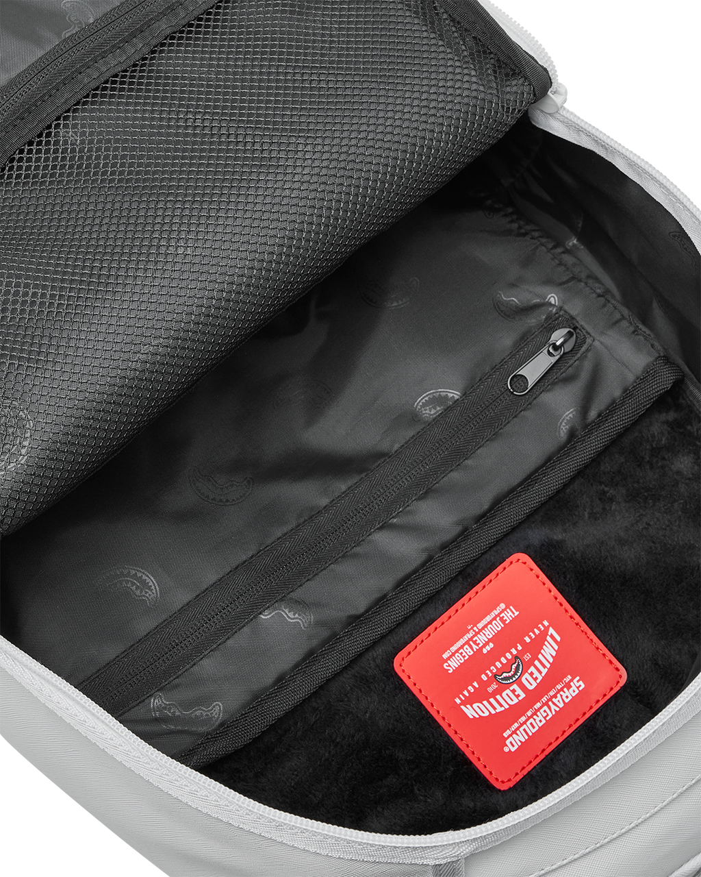 Shark Central Backpack Wht/Wht (Dlxv) - Image 11