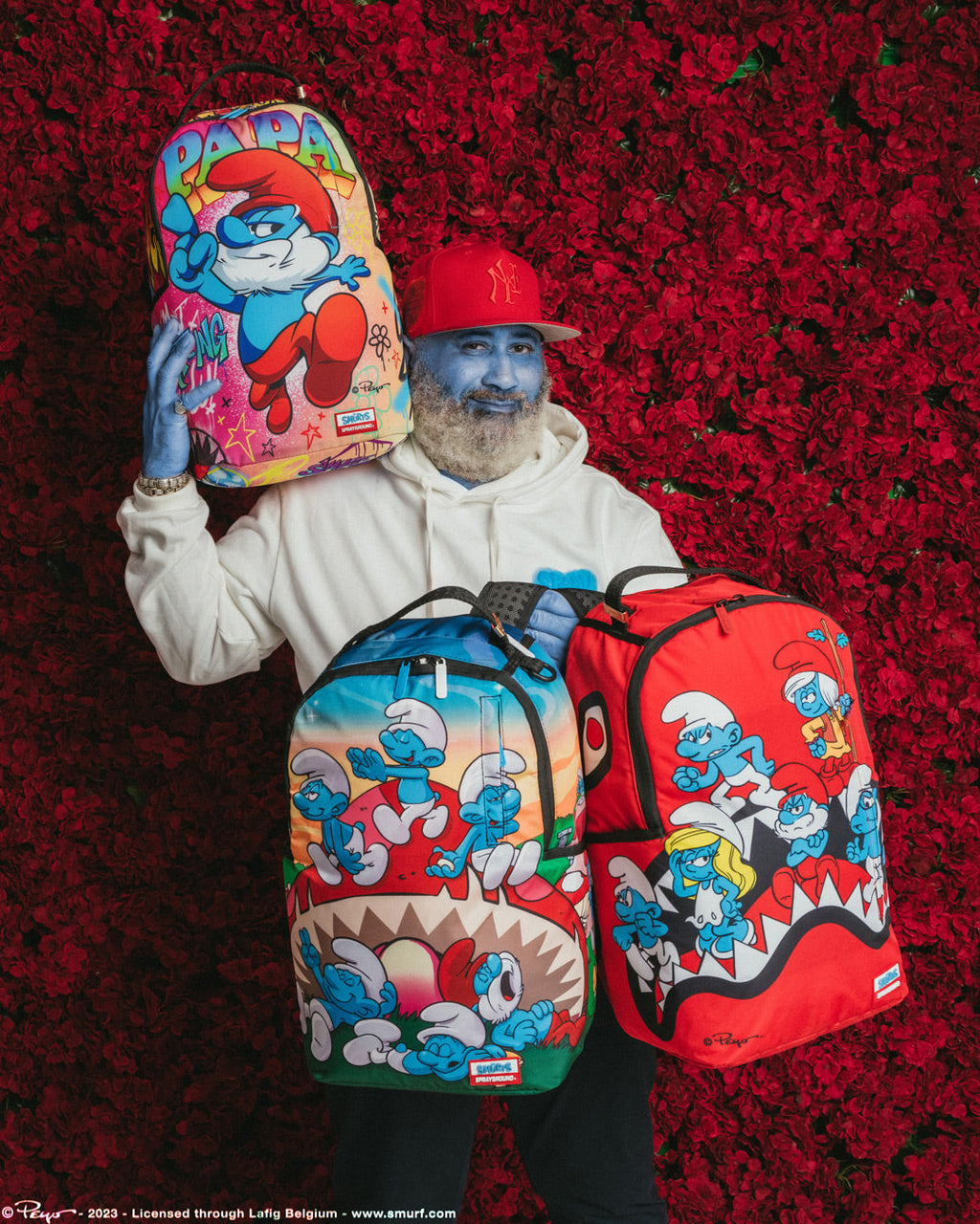 Papa Smurf on the Run Backpack - Image 11