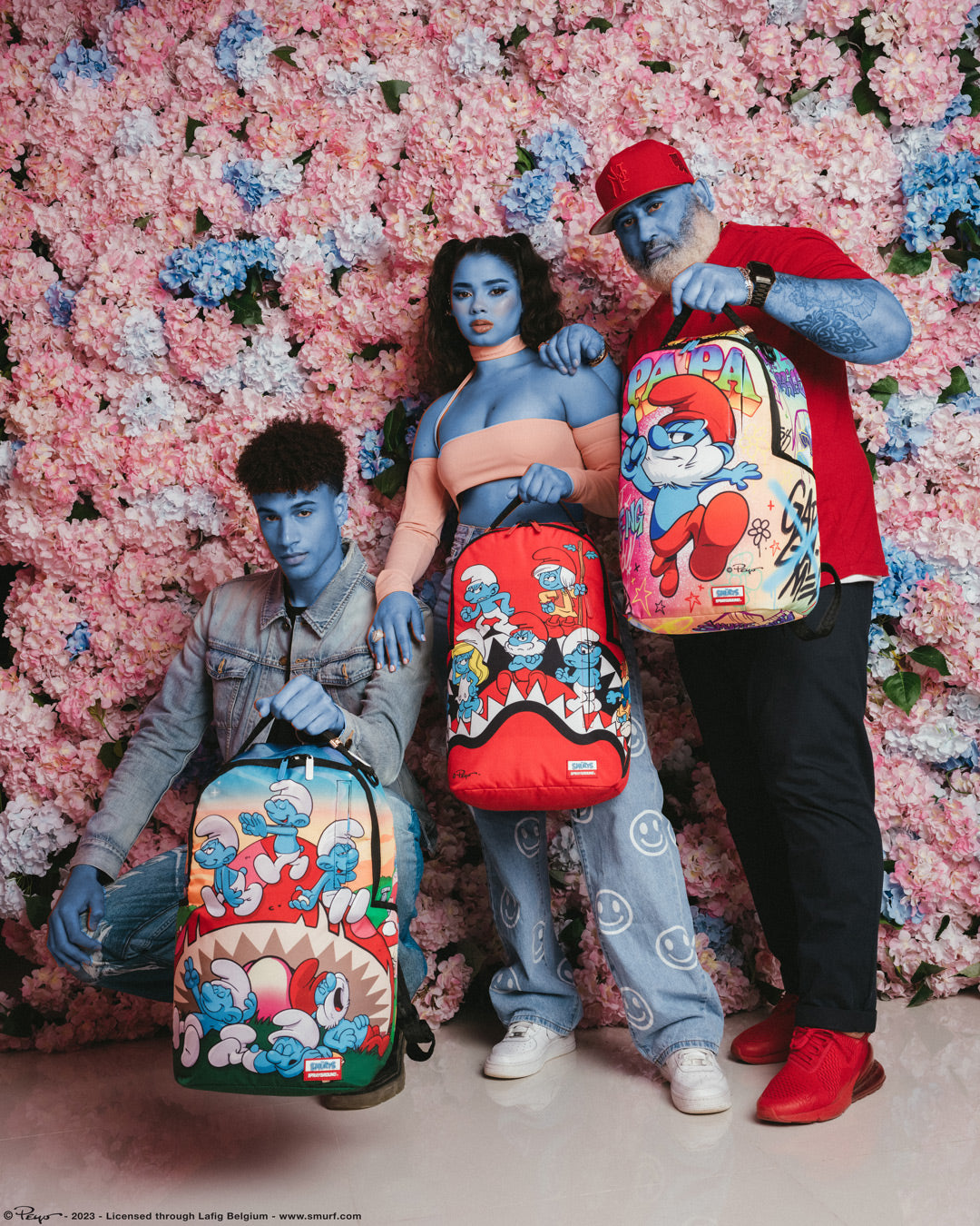 Papa Smurf on the Run Backpack - Image 13