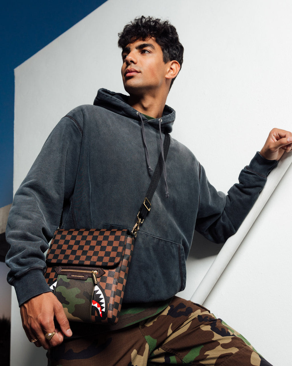 Exterior Gold Zip Pocket Sharks in Paris Messenger Sling Bag - Image 4