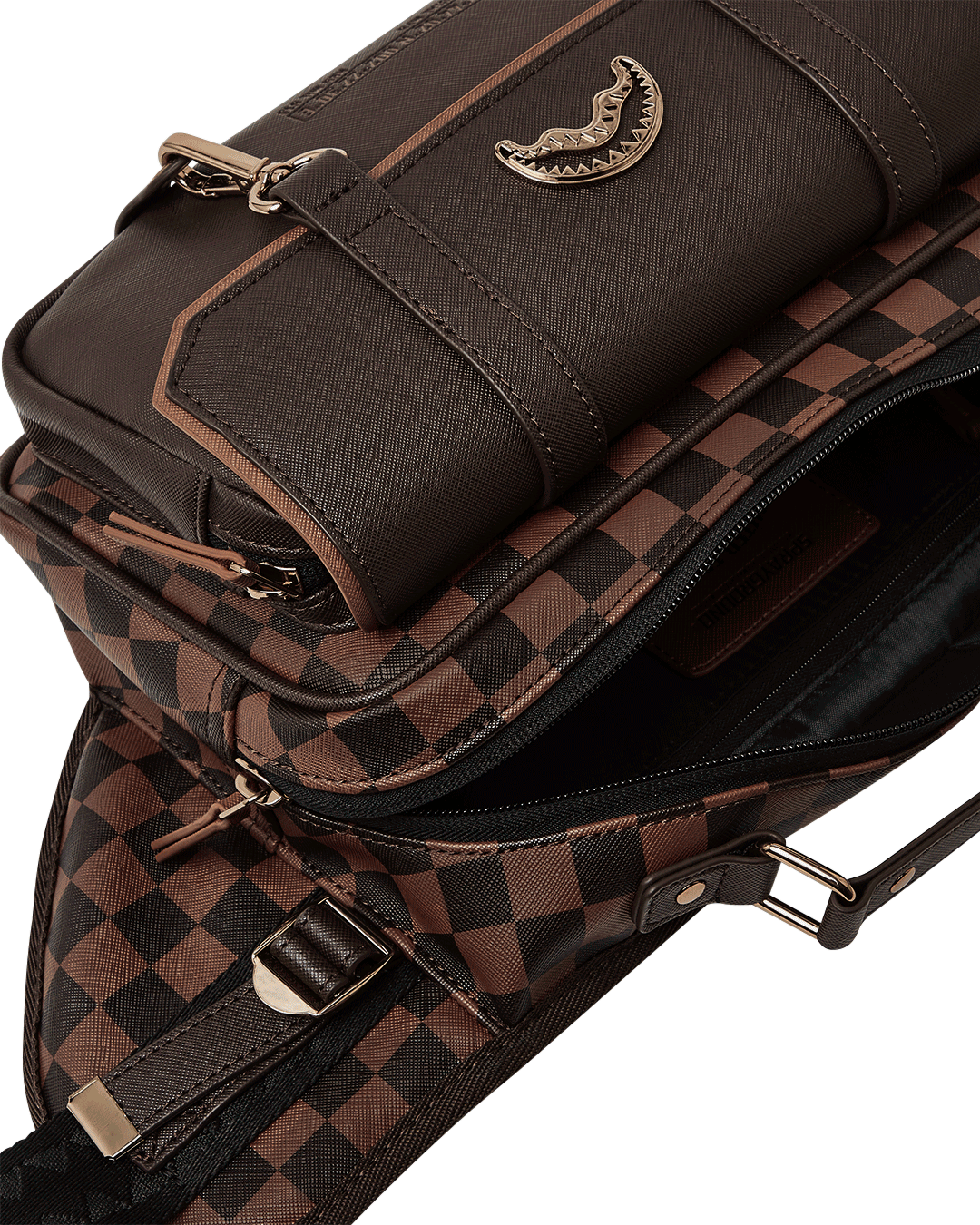 Checkmate Royale Cargo Crossbody - Image 10